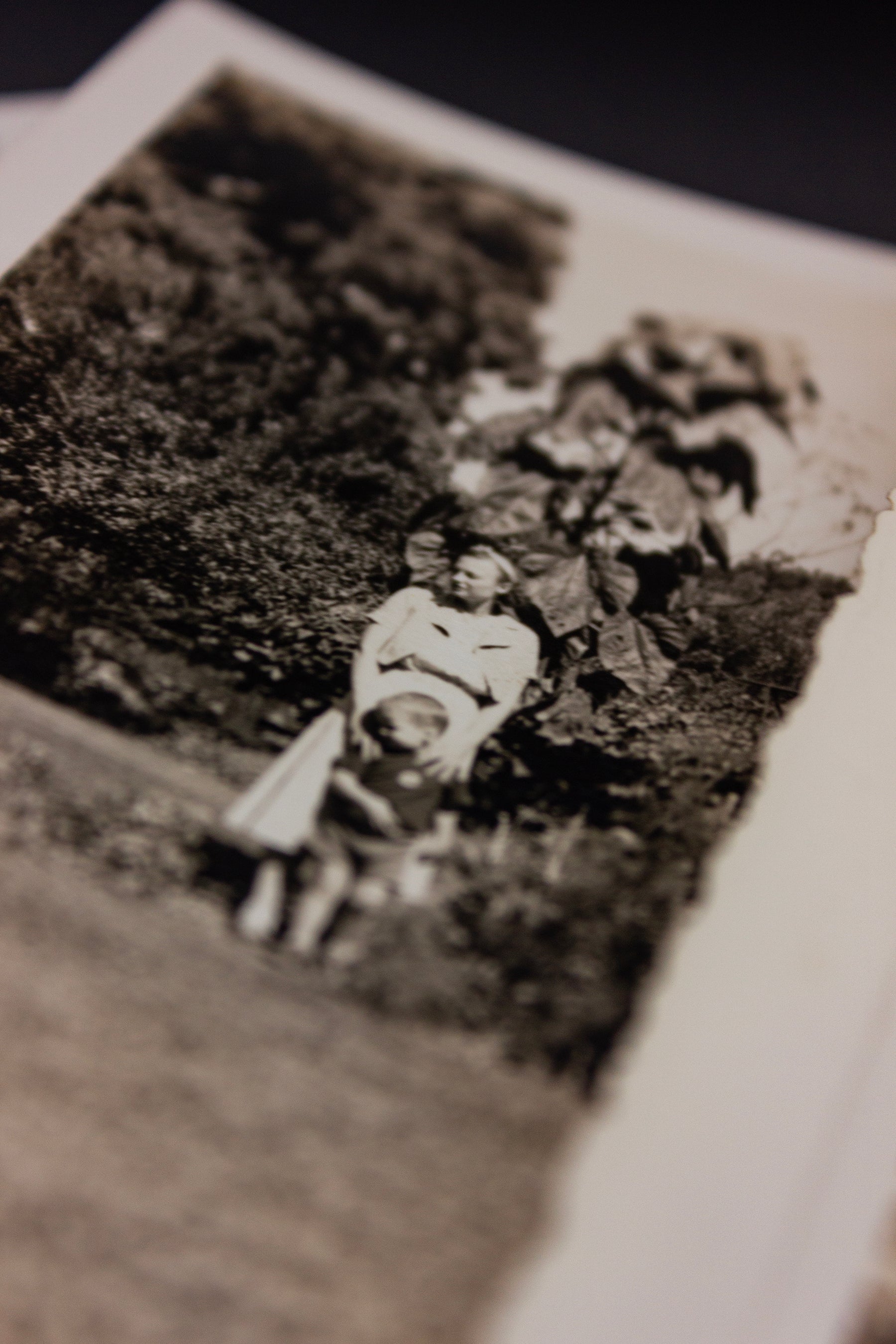 Set of 10 Vintage Photos of Children/Family Photos - Rad Future