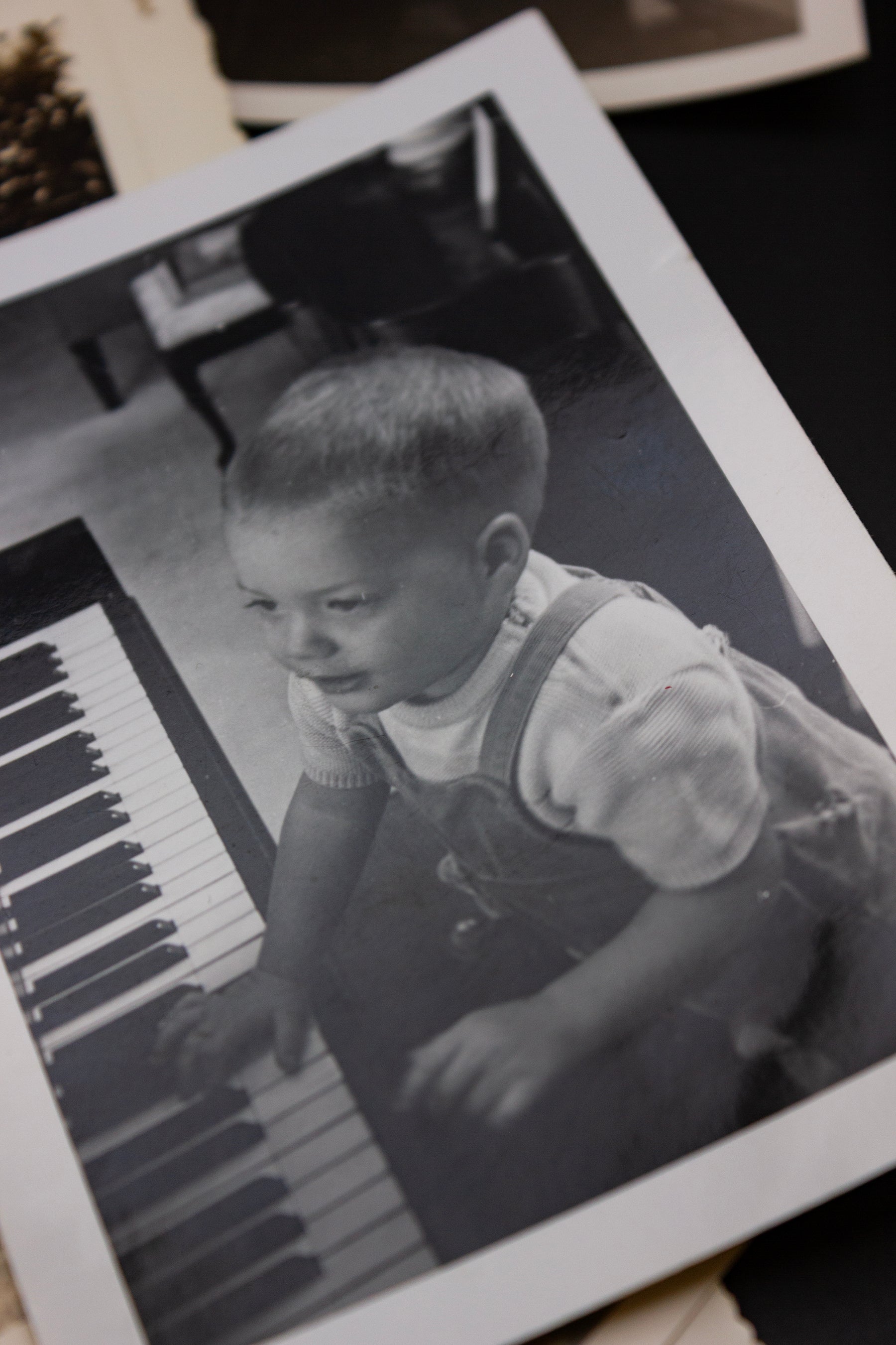 Set of 10 Vintage Photos of Children/Family Photos - Rad Future