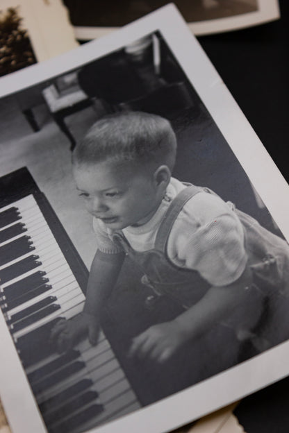 Set of 10 Vintage Photos of Children/Family Photos - Rad Future