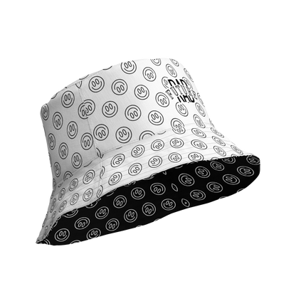 Smile Reversible bucket hat